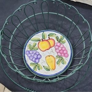 VINTAGE GREEN WIRE BASKET with REMOVEABLE FRUIT GRAPHIC CERAMIC BASE